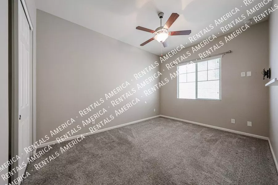 3865 East Dogwood Place, Chandler, AZ 85286 photo 3