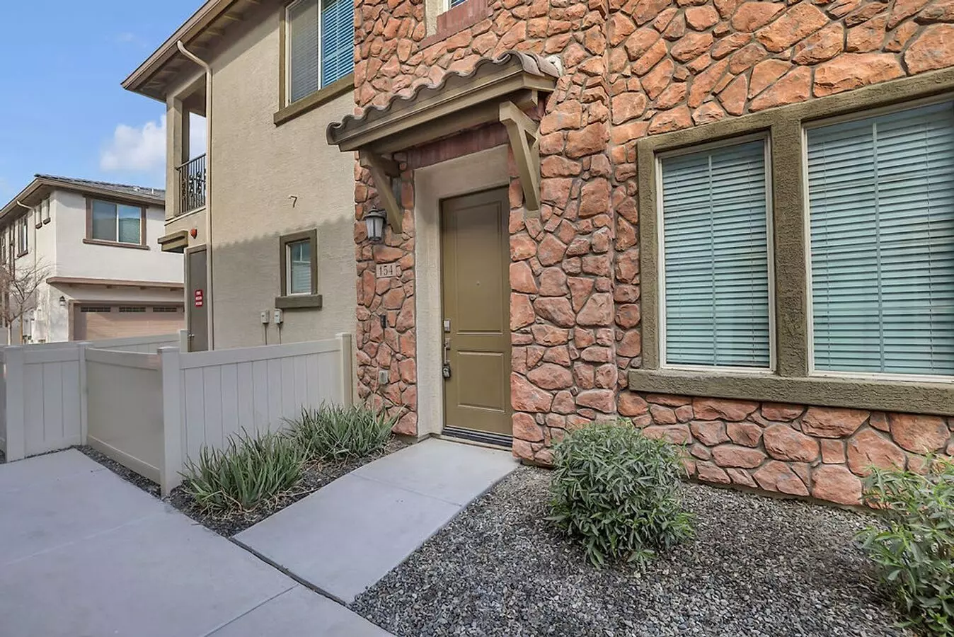 4100 S Pinelake Way Chandler, AZ 85249