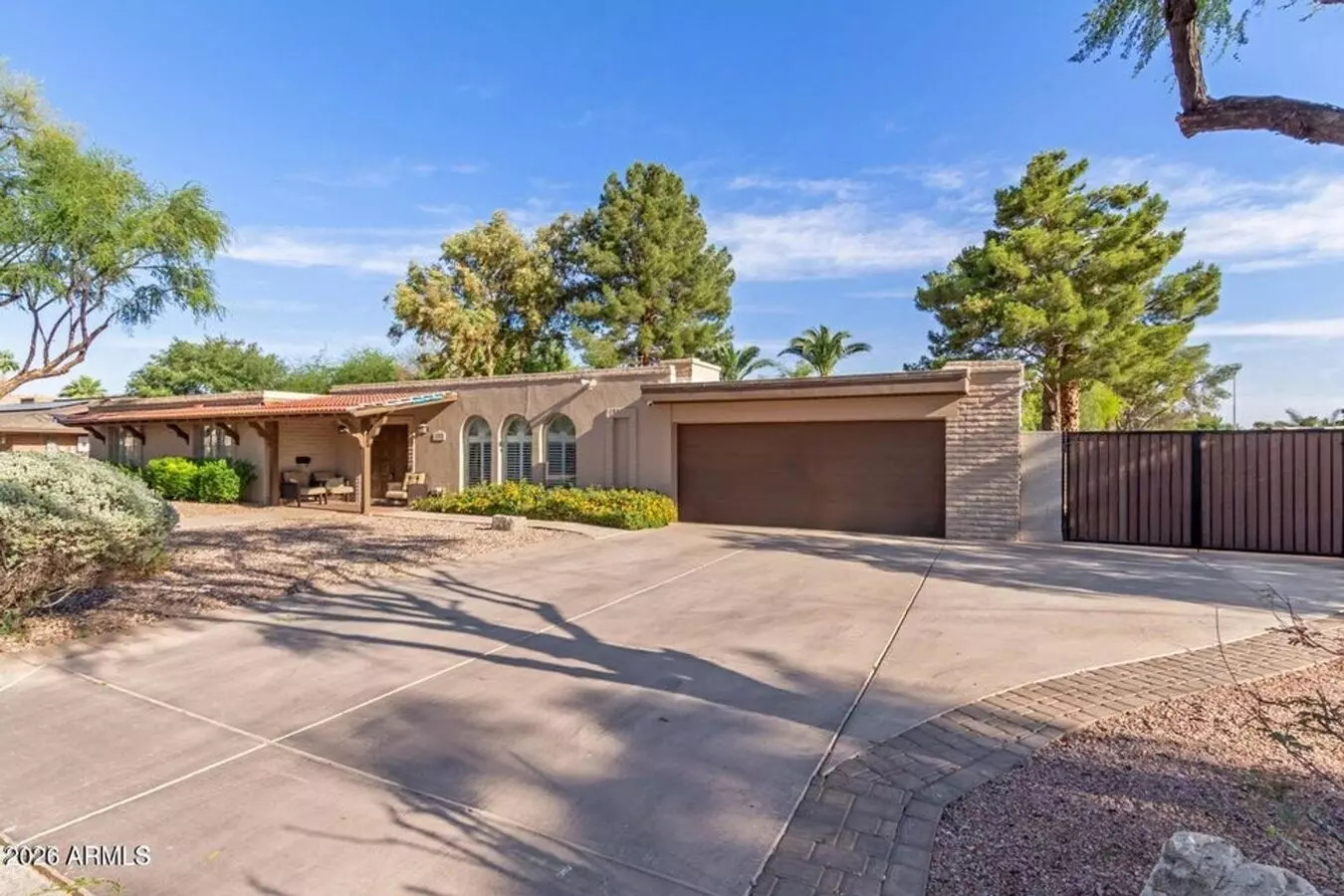 481 W Half Moon Way Chandler, AZ 85225 photo 5