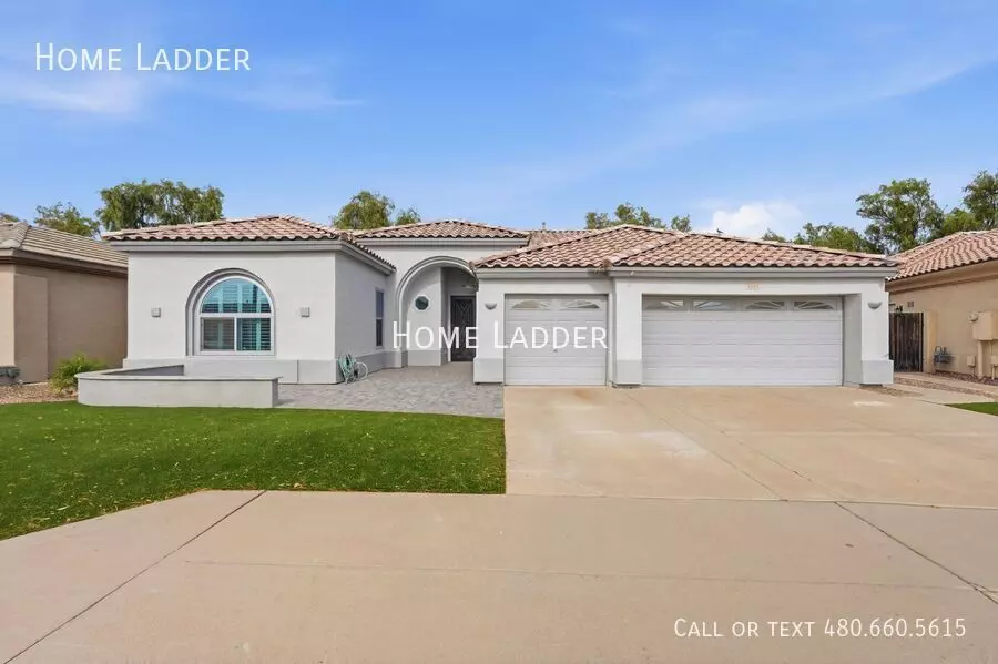 5080 S Mcclelland Dr photo 5