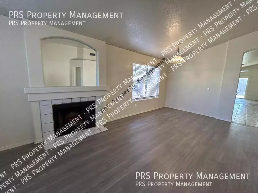 51 North Del Pueblo Place, Chandler, AZ 85226 photo 3