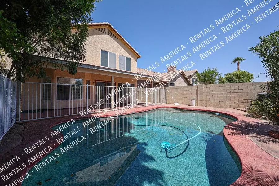 820 N Granada Dr photo 5