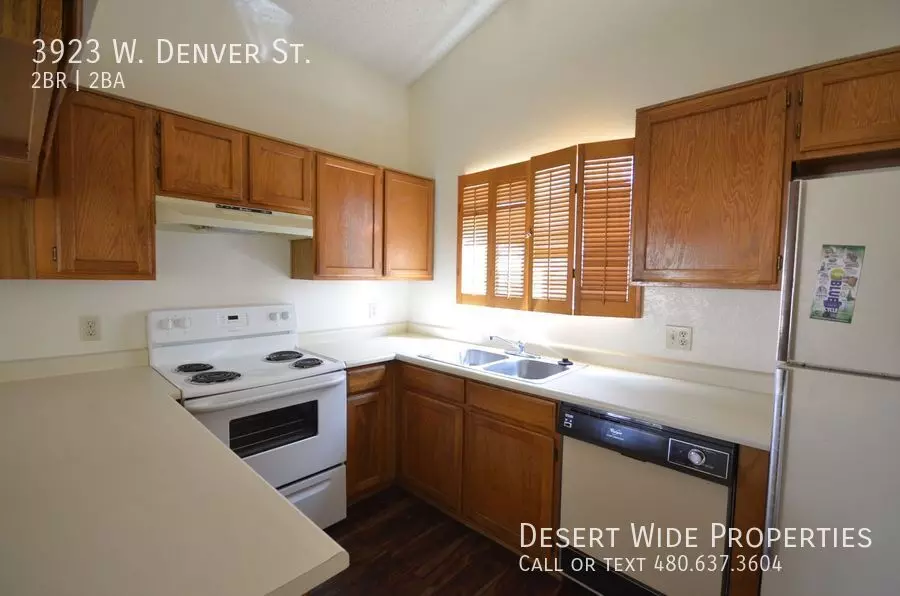 BEAUTIFUL, SPACIOUS 2 BED AND 2 BATH HOME IN CHANDLER photo 5