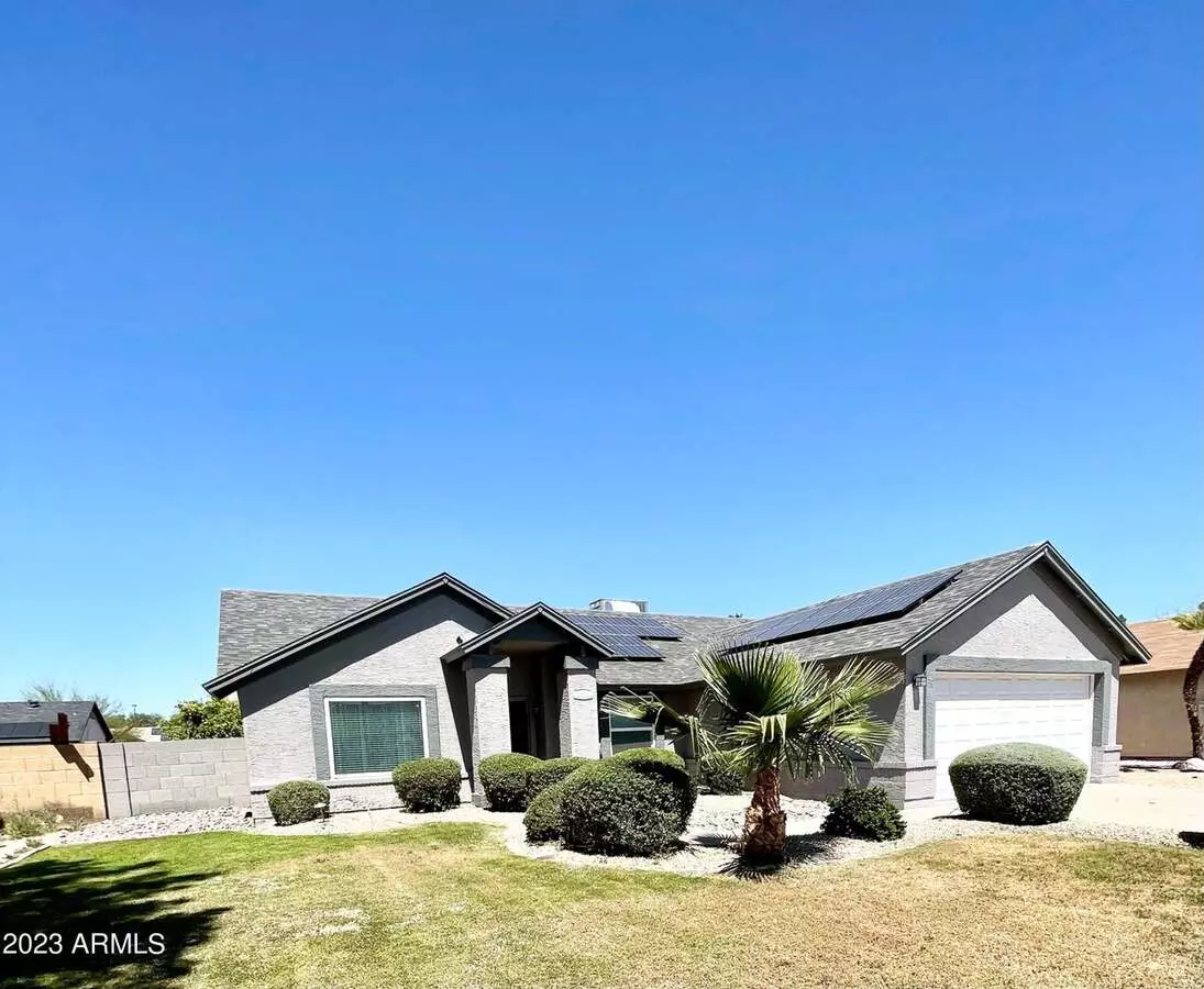 3612 W Elgin St photo 3