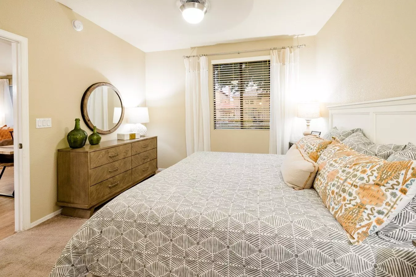 Liv Avenida | Chandler, AZ photo 4