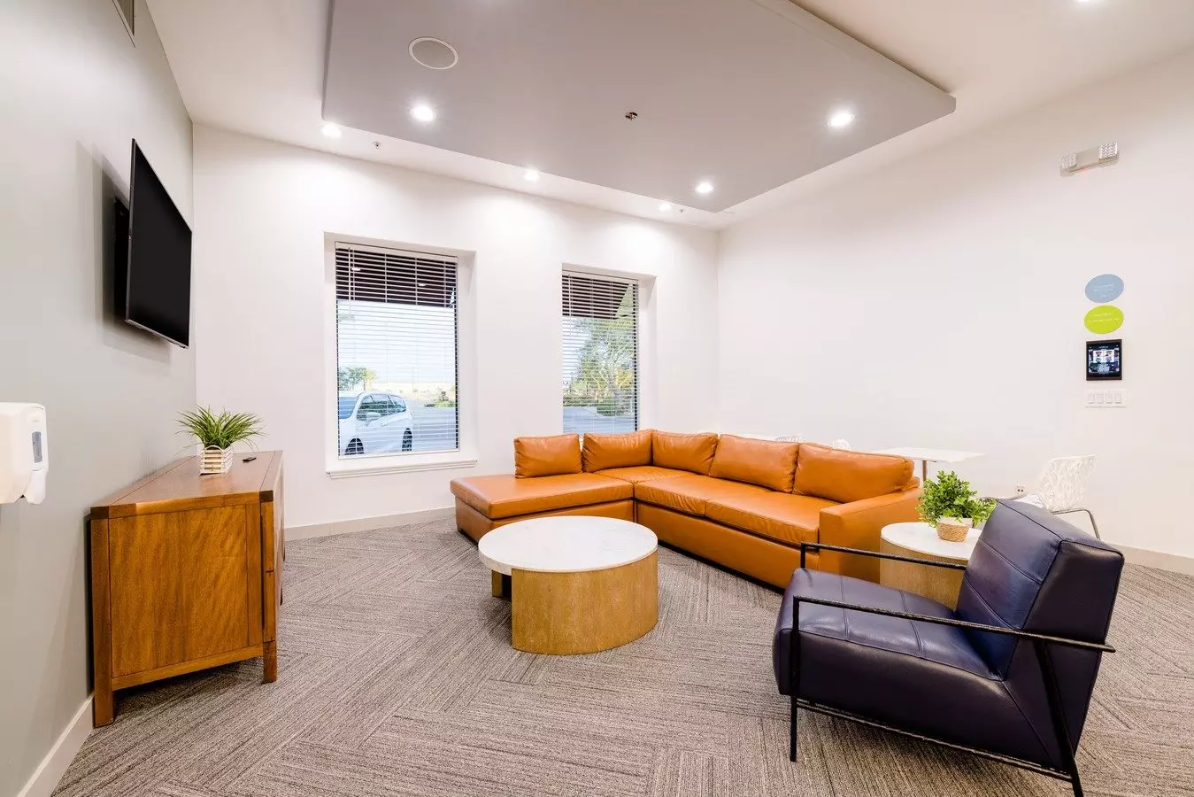 Liv Avenida | Chandler, AZ photo 3
