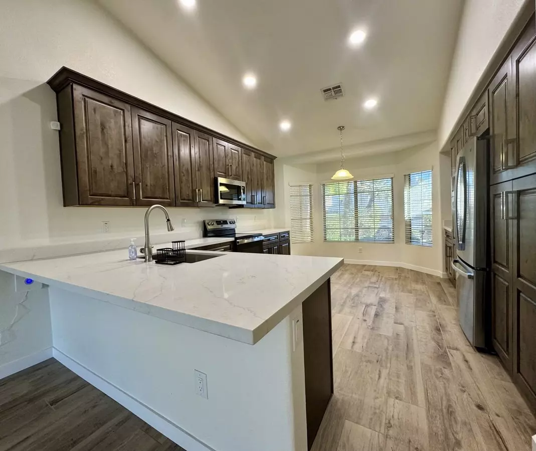 Newly Updated 3 Bed/2 Bath In Chandler!