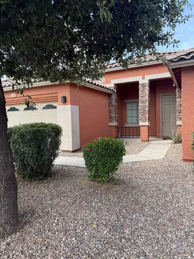 3790 S Salt Cedar St Chandler, AZ 85286 photo 2
