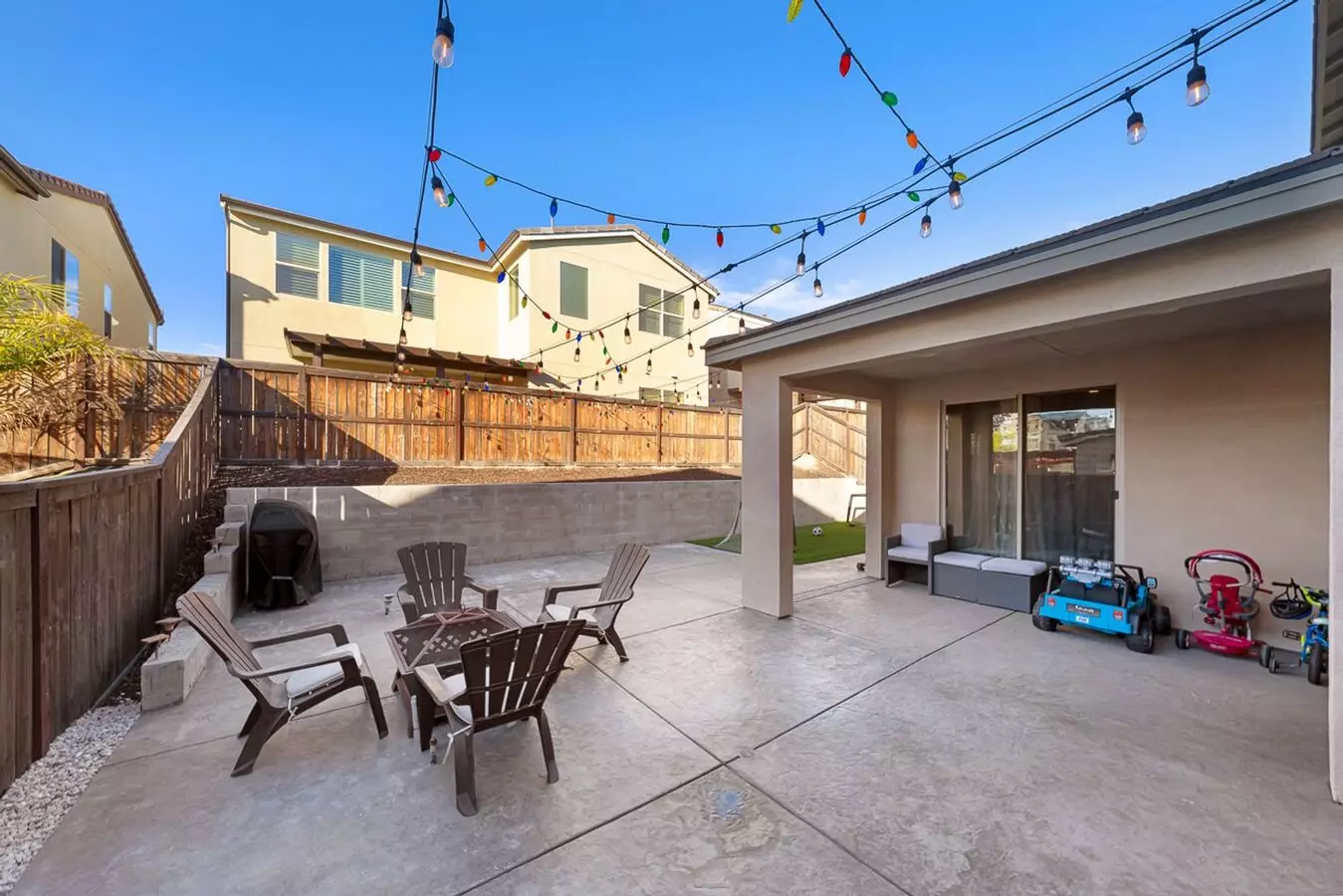 1073 Camino Levante Chula Vista, CA 91913 photo 5