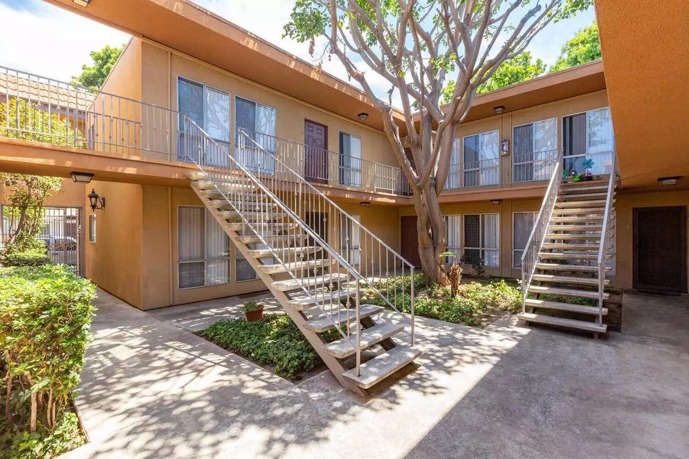 Elan Guava Court photo 4
