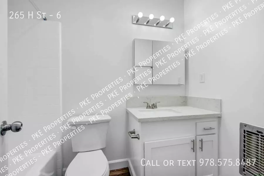 265 H St photo 4