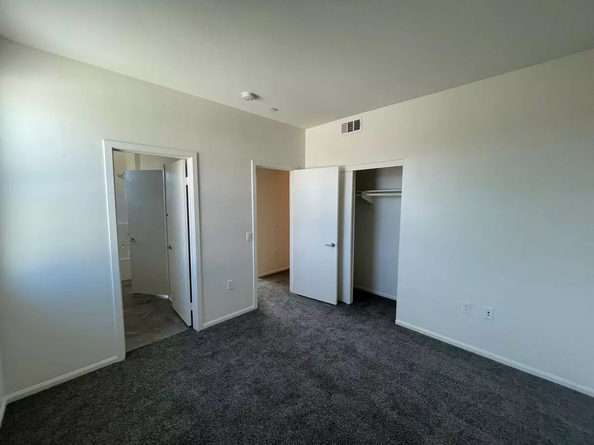 2040 Mindoro Ln Chula Vista, CA 91915 photo 5