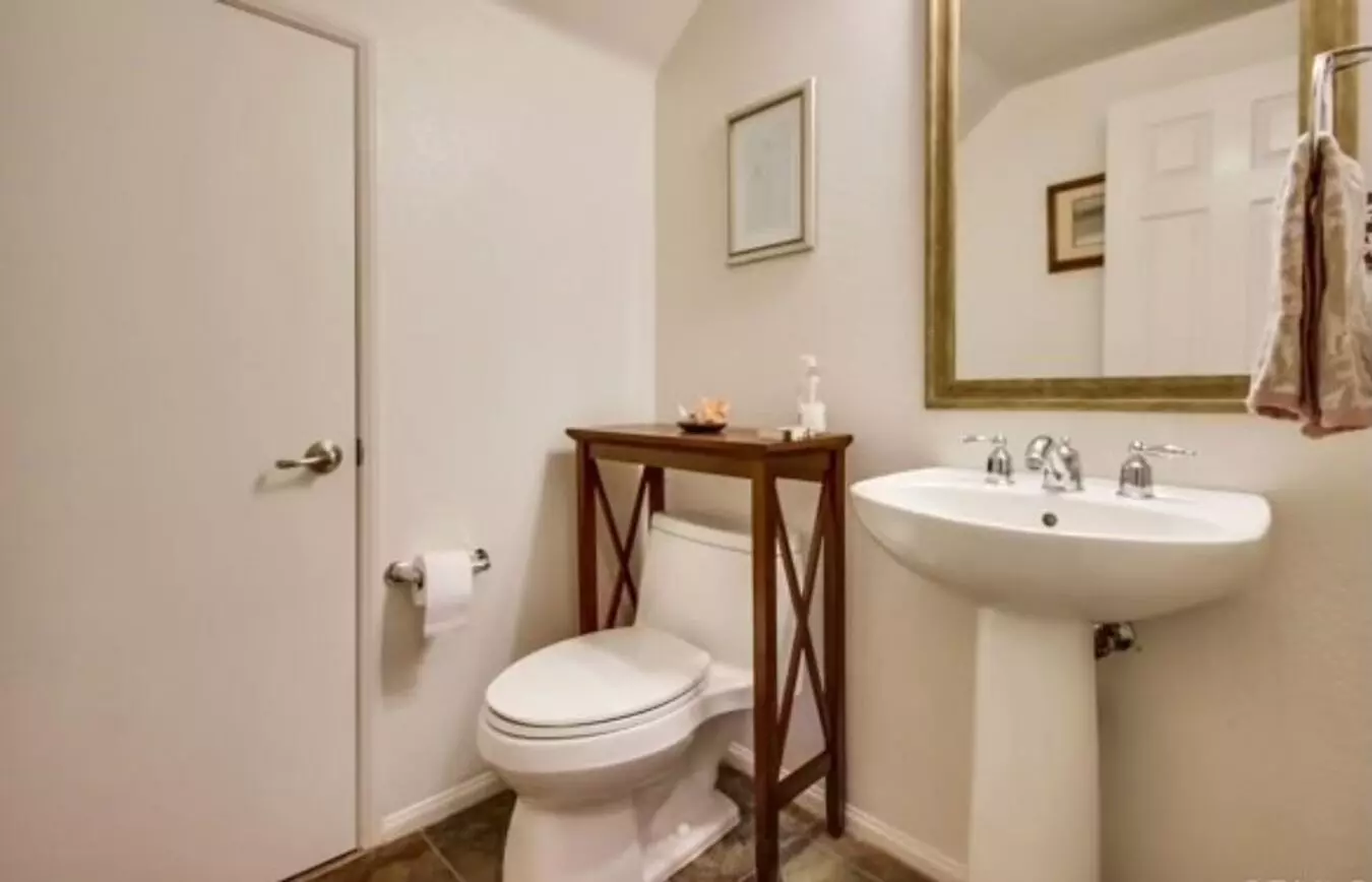 2281 Huntington Point Road, Chula Vista, CA 91914 photo 2