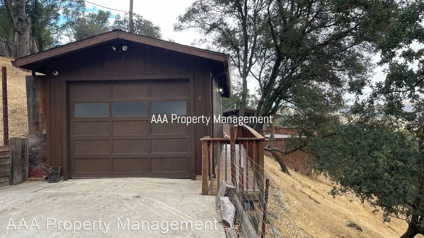 3504 Oak Hill Lane, Clayton, CA 94517 photo 3