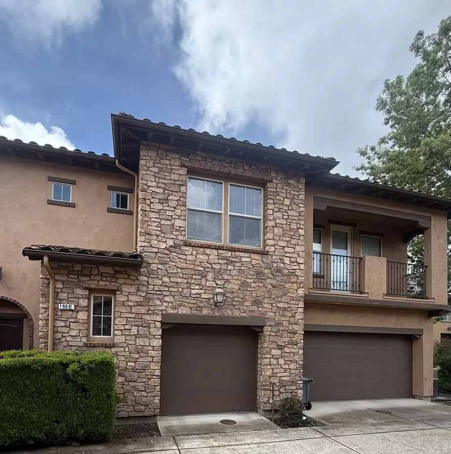 190 F Healdsburg Ave Cloverdale, CA 95425 photo 2