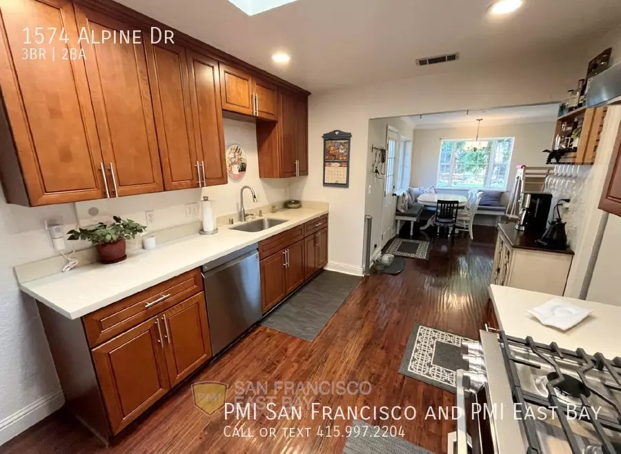 1574 Alpine Drive, Concord, CA 94521 photo 3