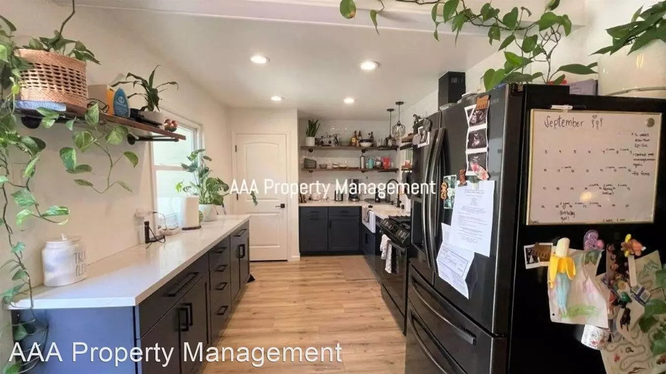 1951 Overhill Road, Concord, CA 94520 photo 5