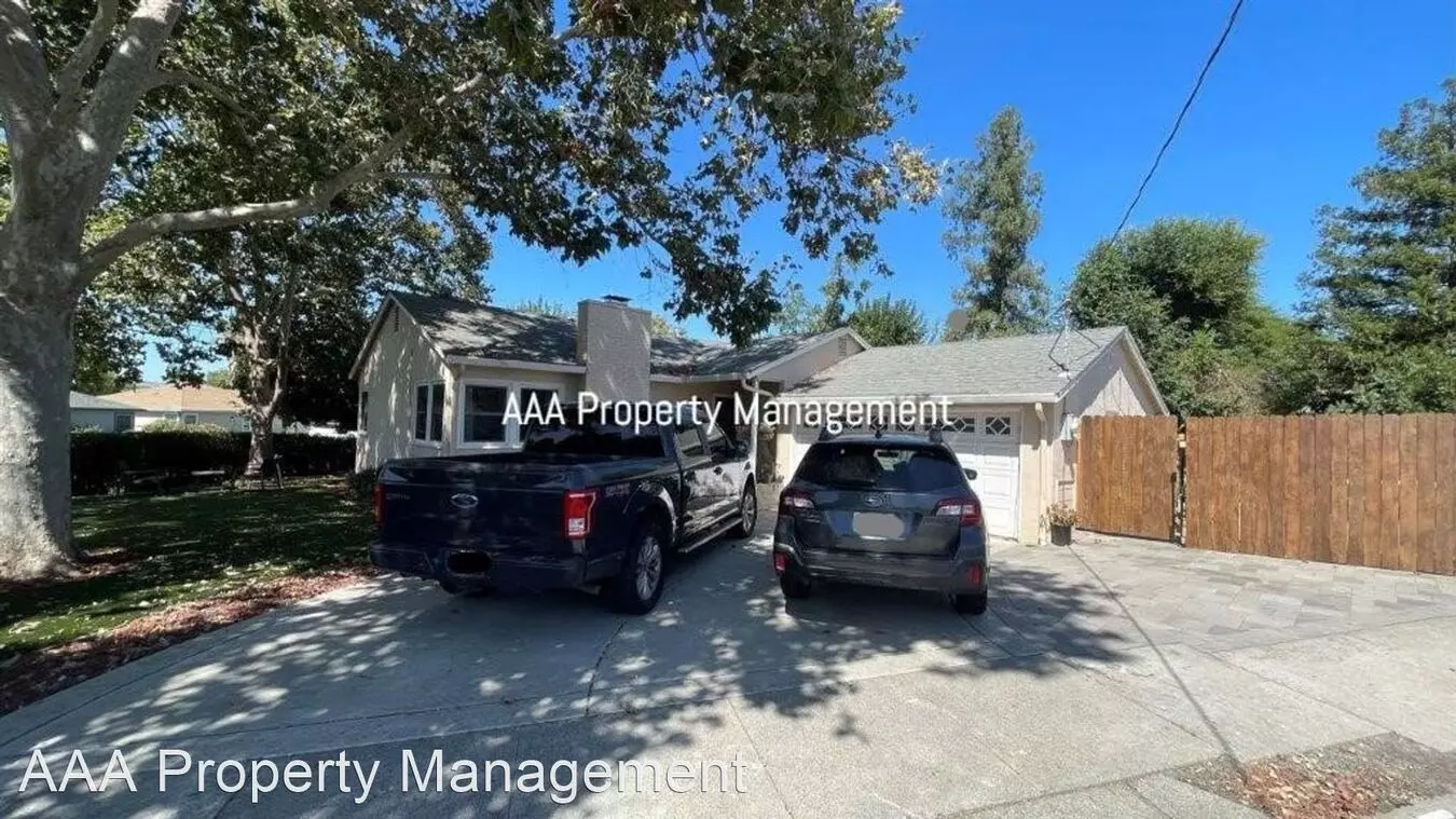 1951 Overhill Road, Concord, CA 94520 photo 2