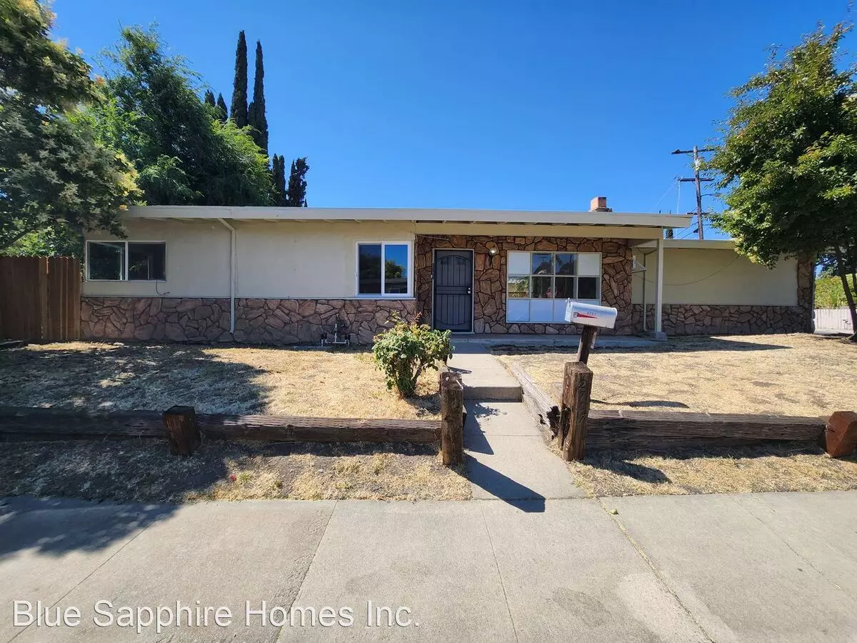 2707 Broadmoor Ave photo 3