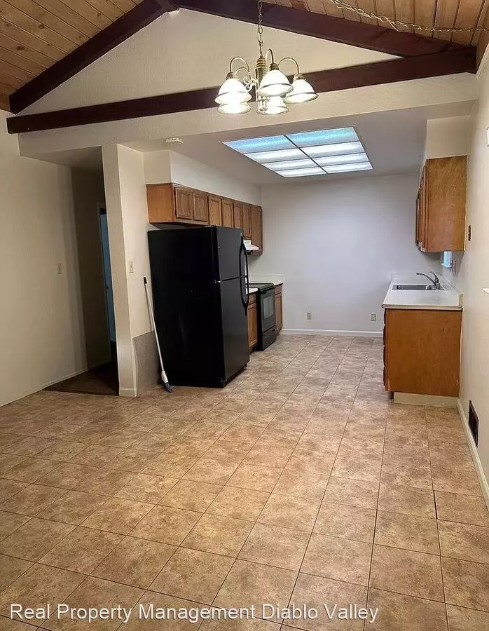 2715 Cowell Road, Concord, CA 94518 photo 4
