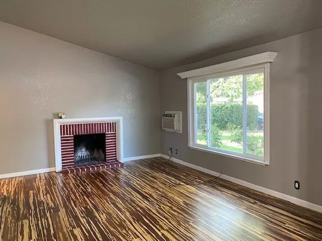 1195 Haven Ct photo 4