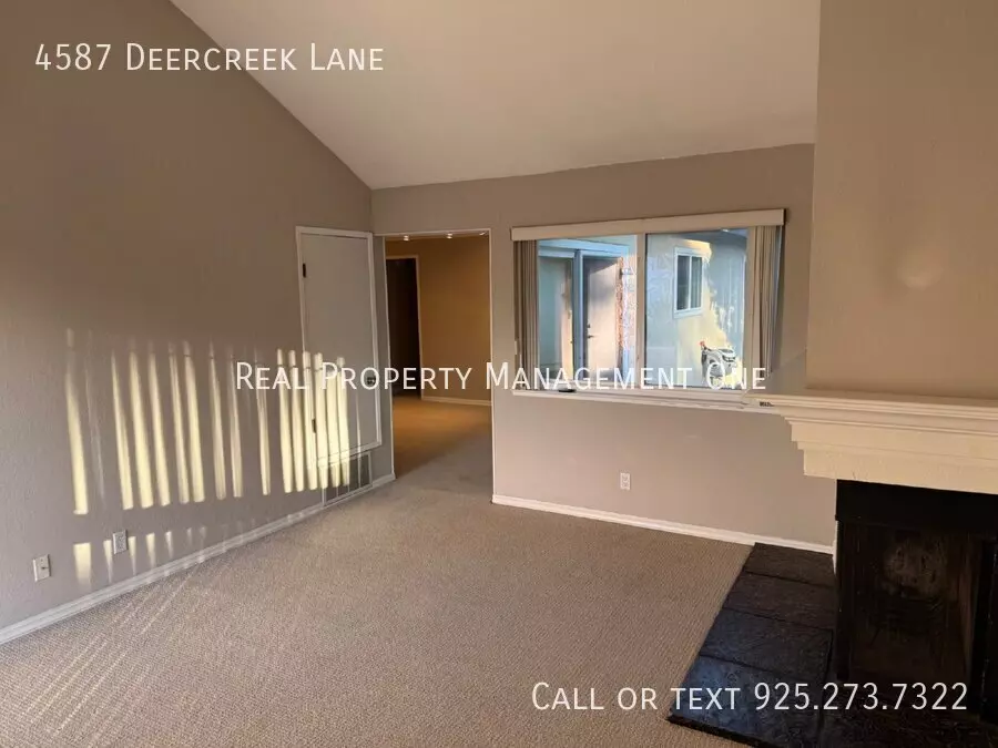 4587 Deercreek Ln photo 3