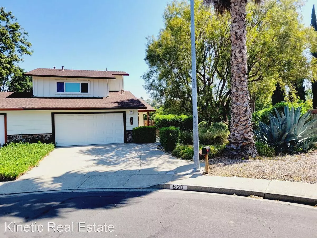 820 Dayton Court, Concord, CA 94518 photo 2