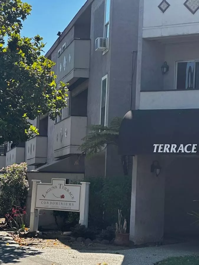 Beautifully Remodeled 1 Bedroom &amp; 1 Bath Unit In The Heart Of Concord photo 2
