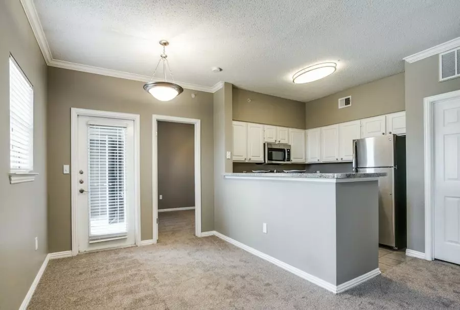 1319 Riverchase Drive, Coppell, TX 75019 photo 2