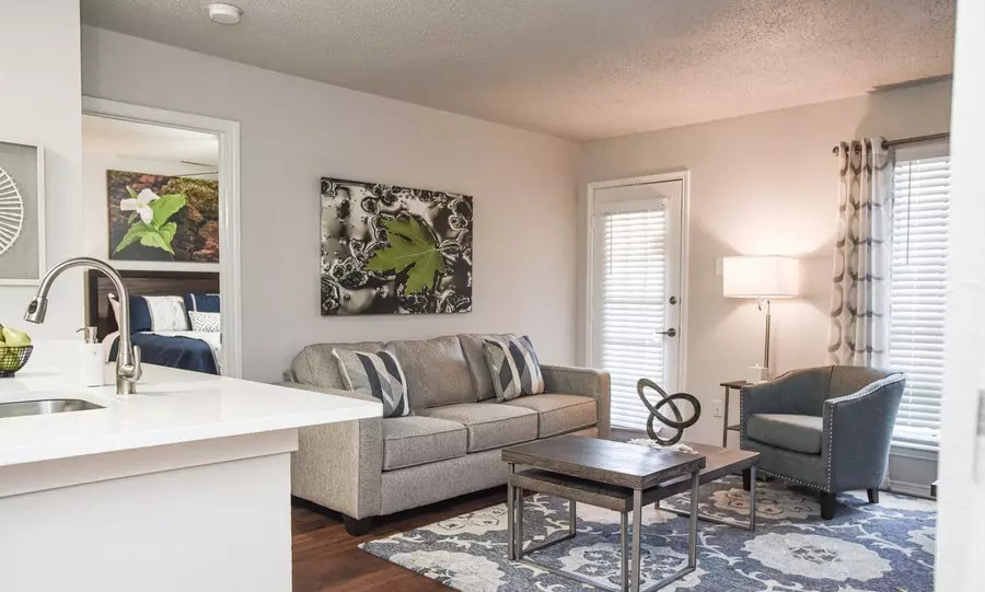 196 North Moore Road, Coppell, TX 75019 photo 4
