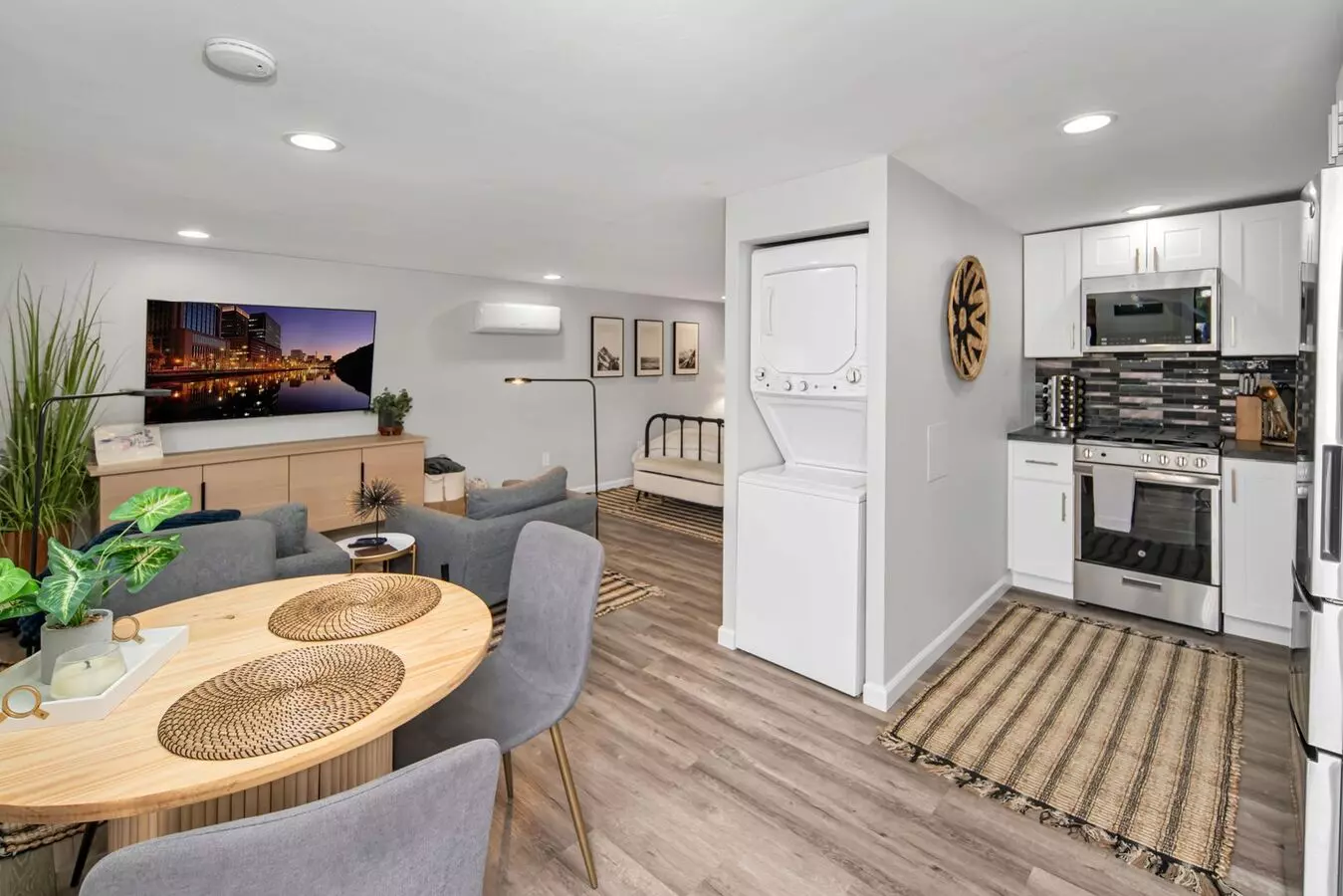 437 Alameda Blv-Adu, Coronado, CA 92118 photo 2