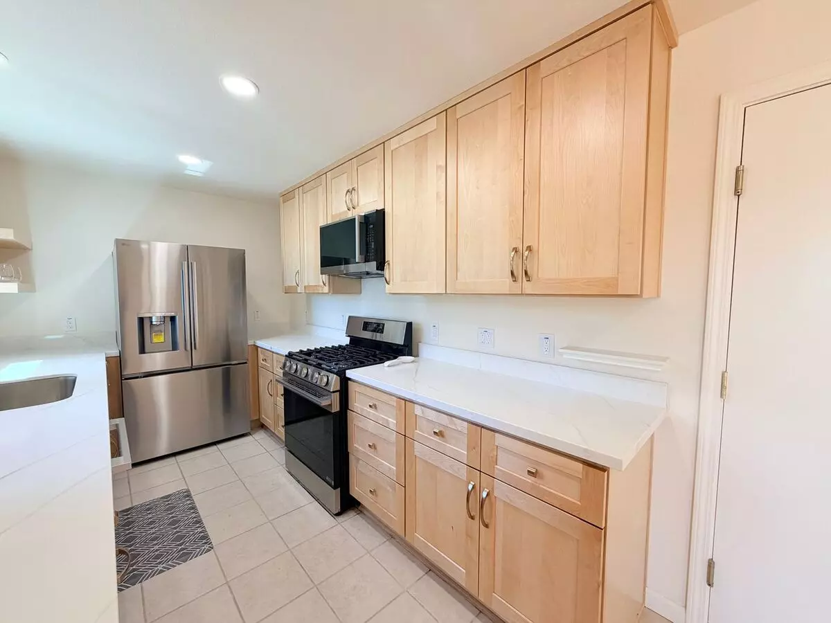 Luxury Living With Stunning Views In Corte Madera photo 4
