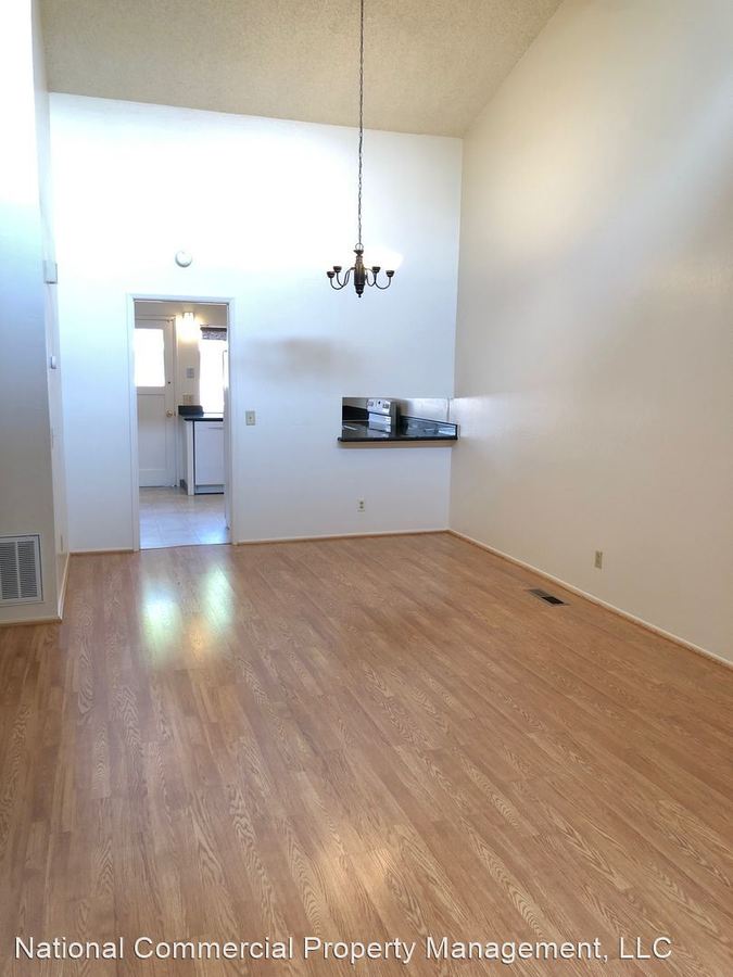 10165 Swan Oak Lane, Cupertino, CA 95014 photo 3