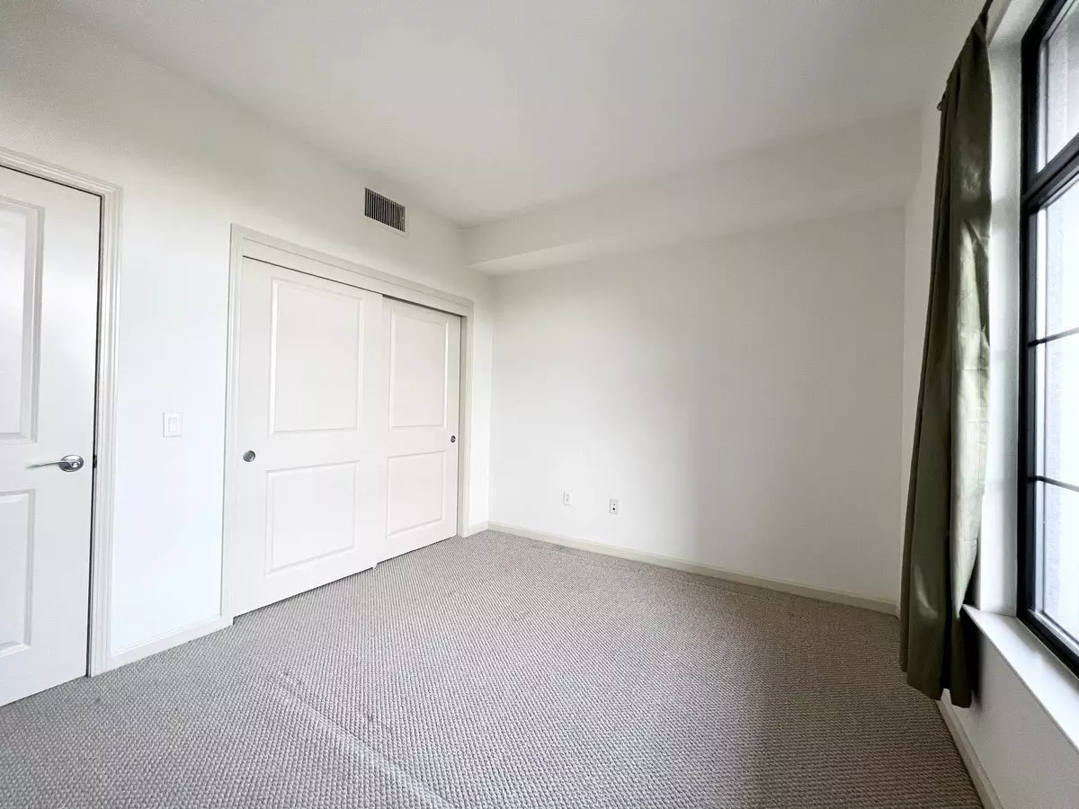 10745 North De Anza Boulevard, Cupertino, CA 95014 photo 2