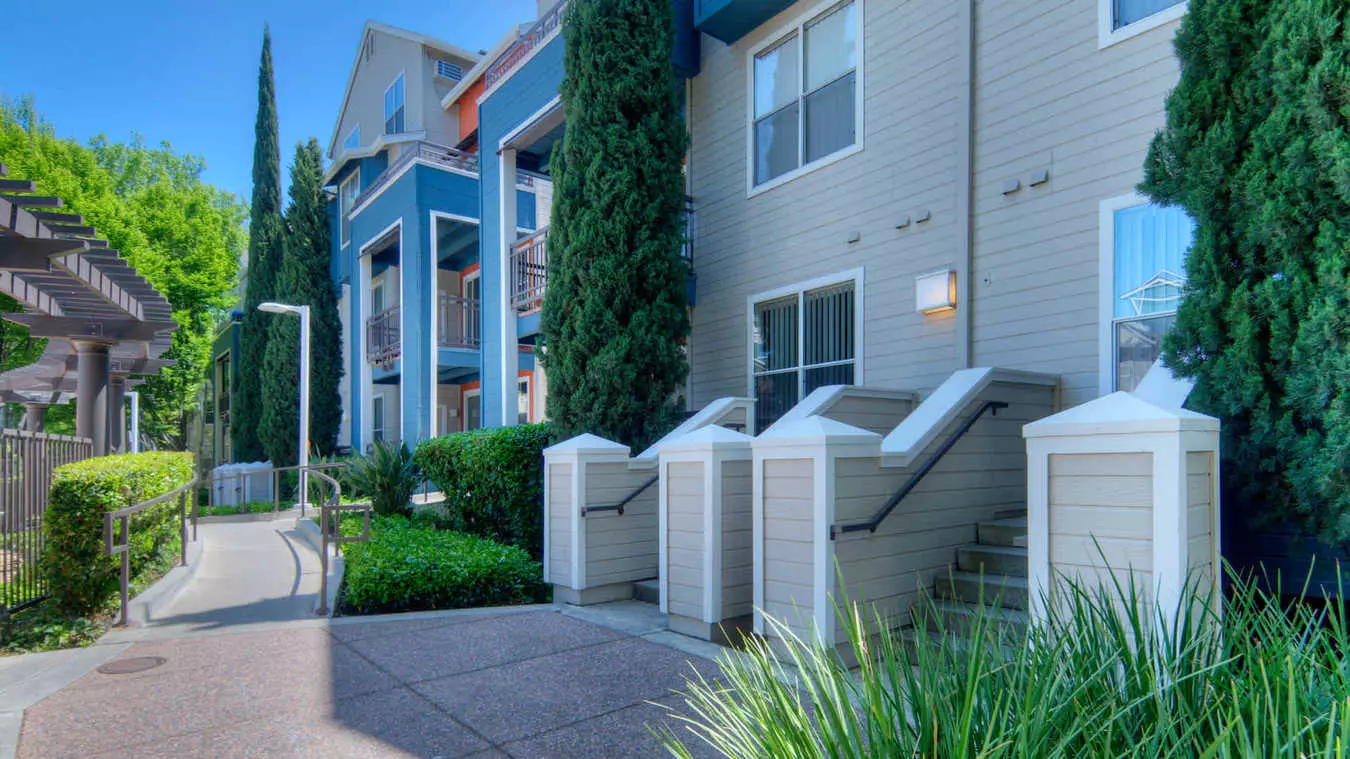 City Gate at Cupertino photo 4
