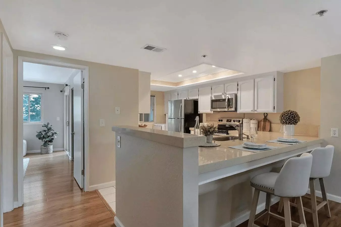 20682 Celeste Cir photo 3