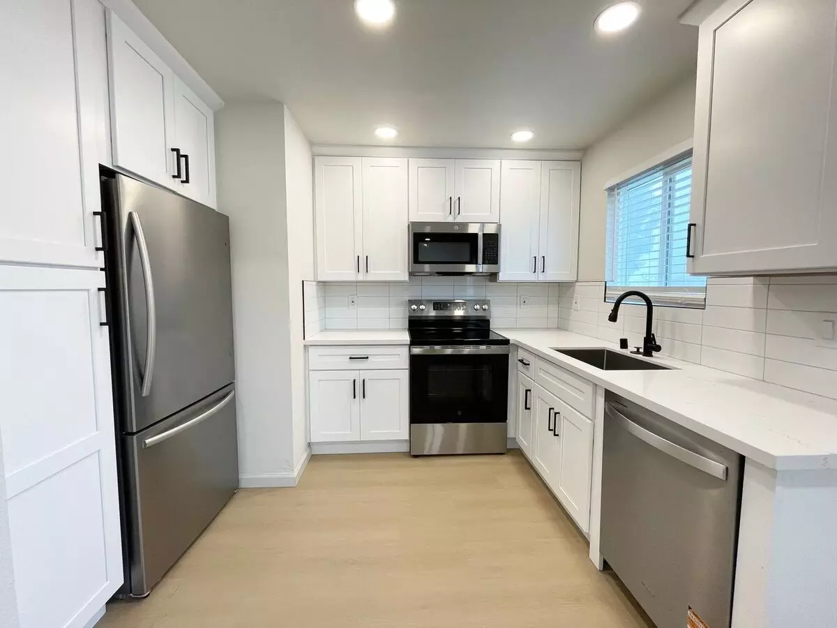 10160-10162 Park Circle East 10162, Cupertino, CA 95014 photo 4