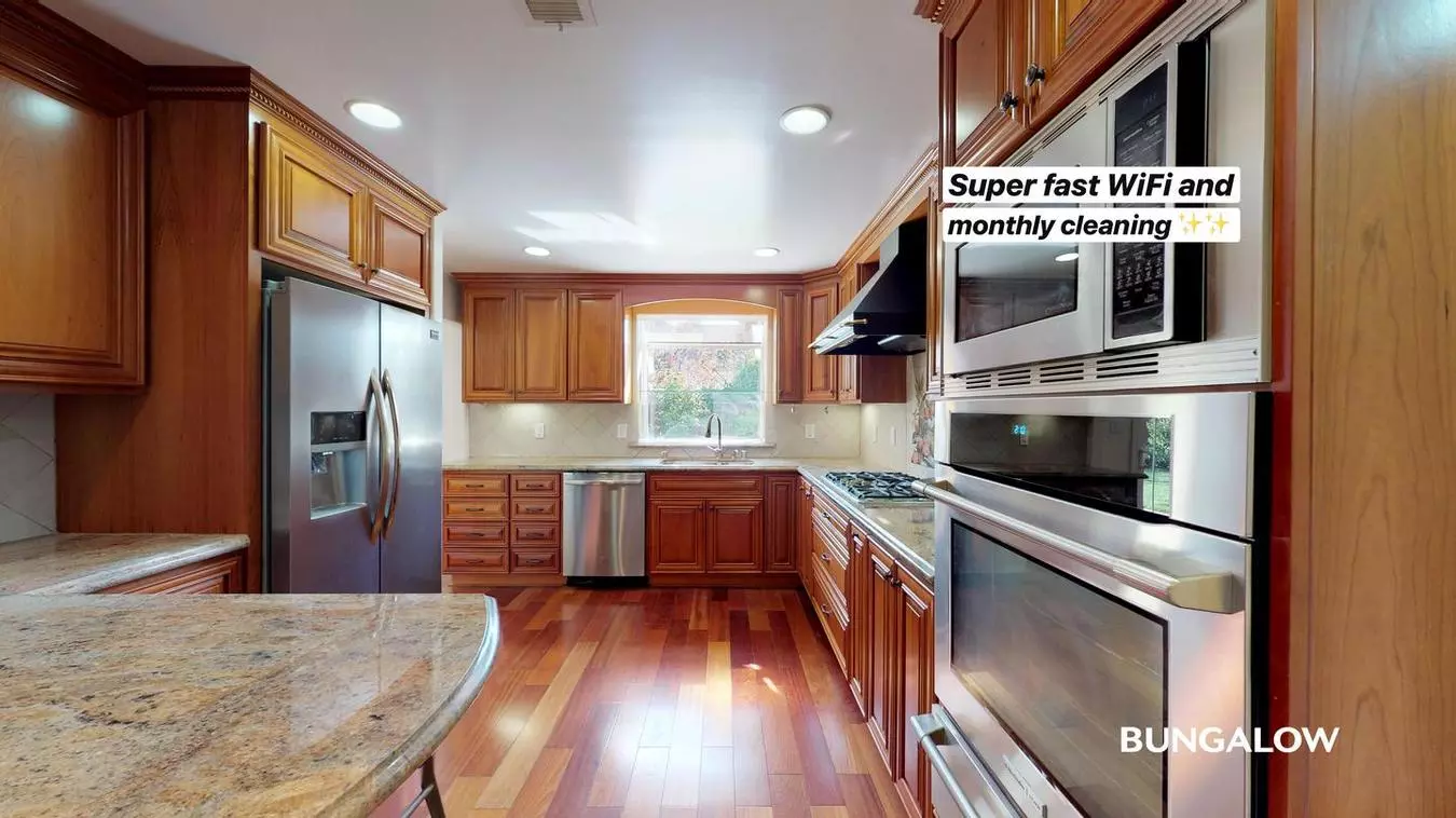 21060 Grenola Drive, Cupertino, CA 95014 photo 2