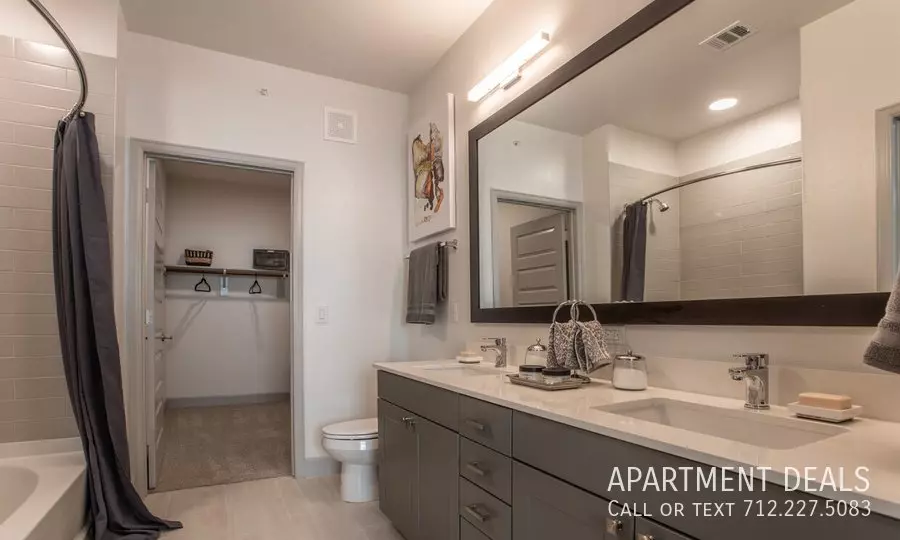 20516 Cypress Plaza Parkway, Cypress, TX 77433 photo 4