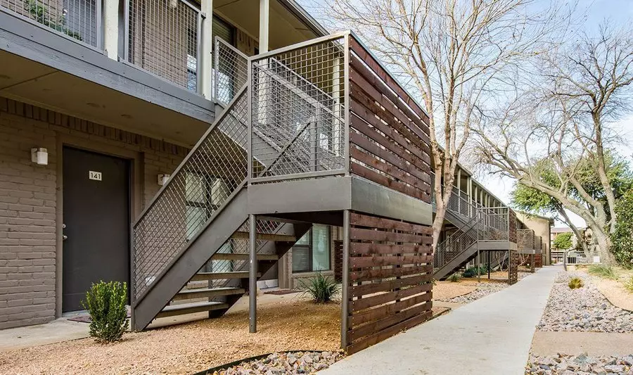 10507 Steppington Drive, Dallas, TX 75230 photo 5