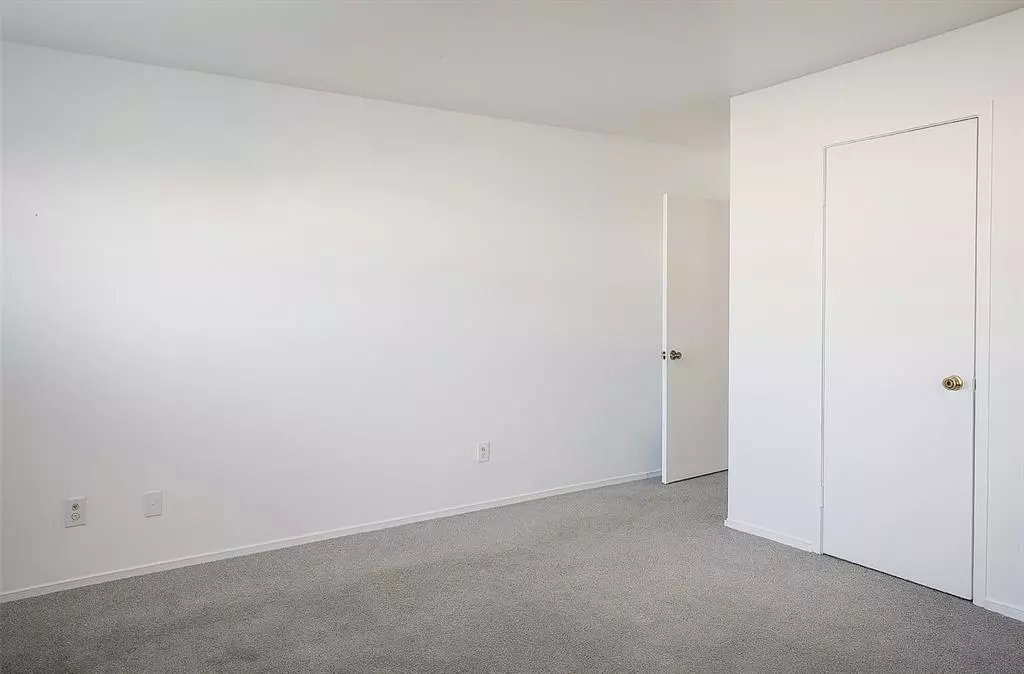 11110 Valleydale Drive, Dallas, TX 75230 photo 5