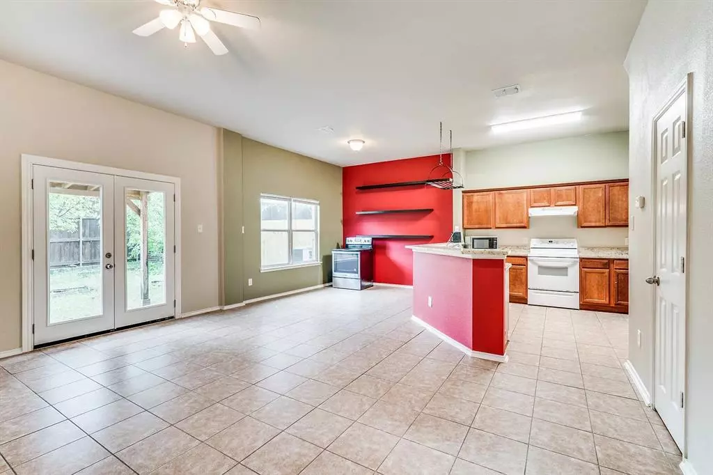 17422 Energy Lane, Dallas, TX 75252 photo 4