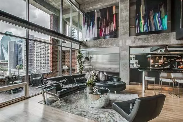 2011 Cedar Springs Road, Dallas, TX 75201 photo 4