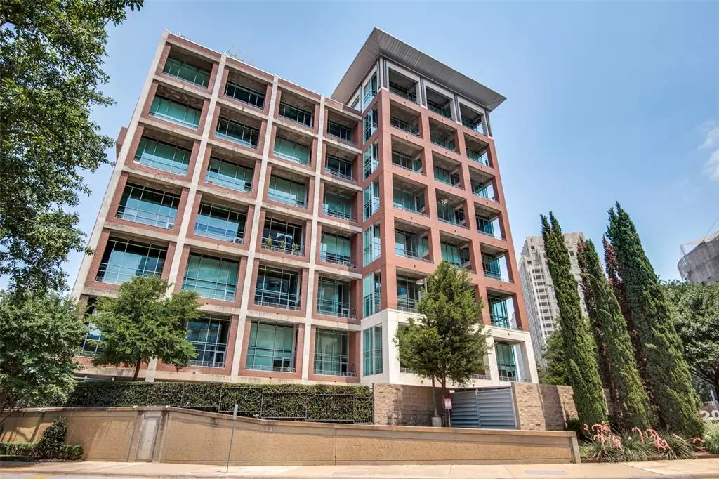 2011 Cedar Springs Road, Dallas, TX 75201 photo 3
