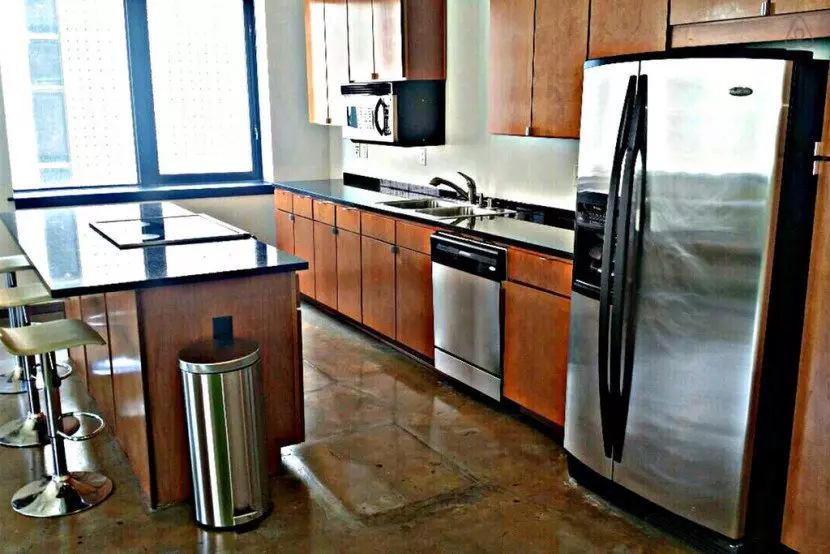 220 Browder Street, Dallas, TX 75201 photo 3