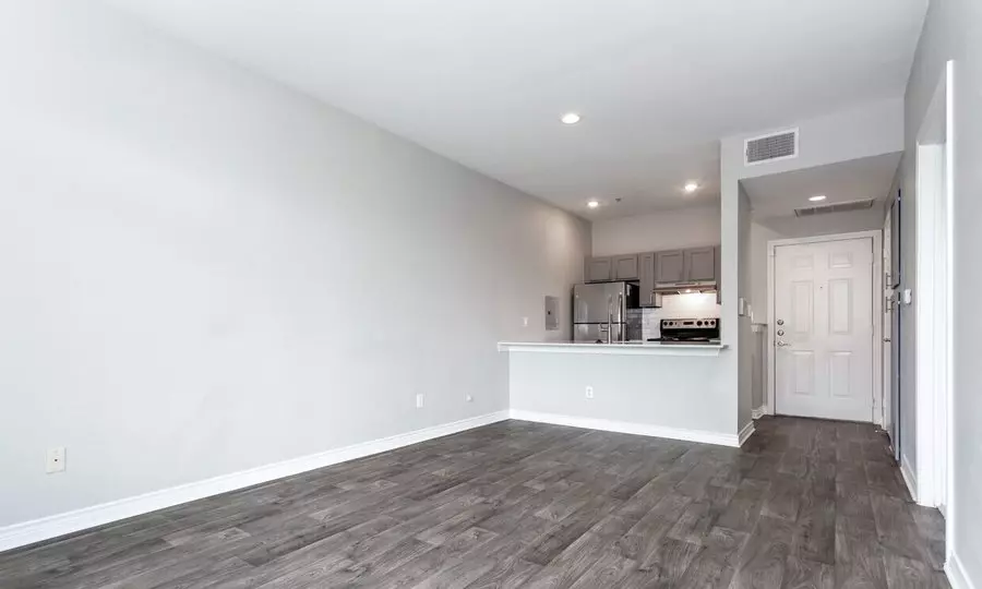 2216 Winsted Drive, Dallas, TX 75214 photo 3