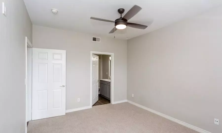2216 Winsted Drive, Dallas, TX 75214 photo 5