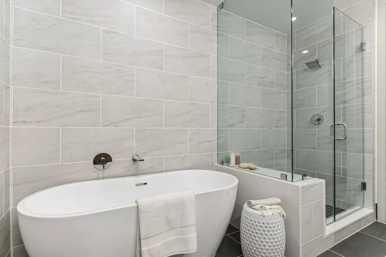 Maple Terrace photo 3