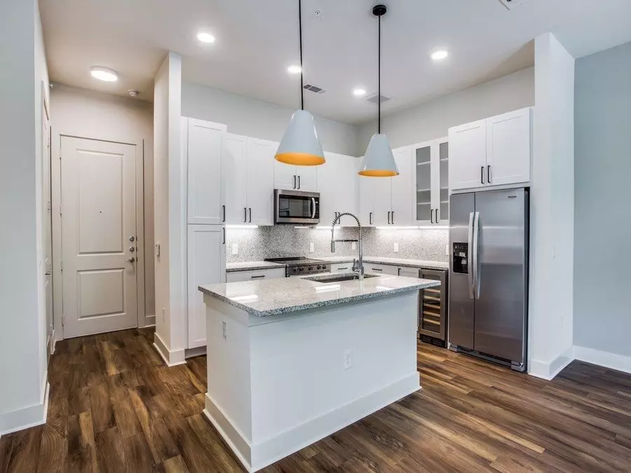 4000 West Northwest Highway, Dallas, TX 75220 photo 4