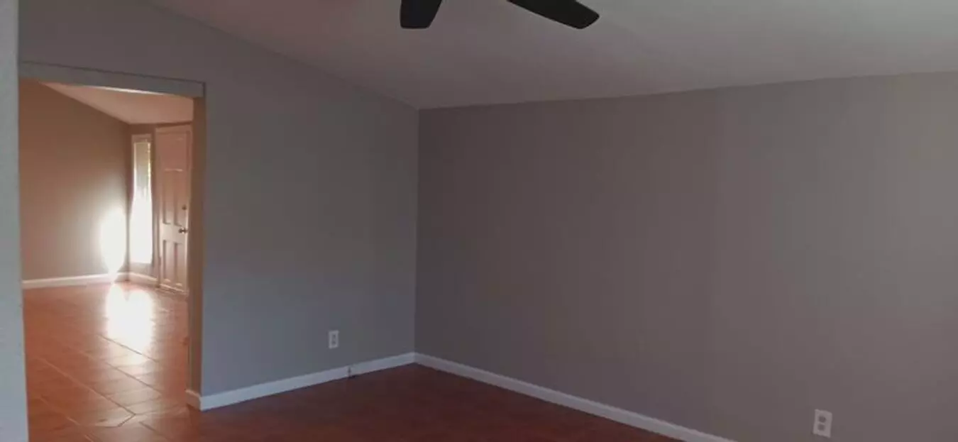 4133 Hawthorne Avenue, Dallas, TX 75219 photo 2